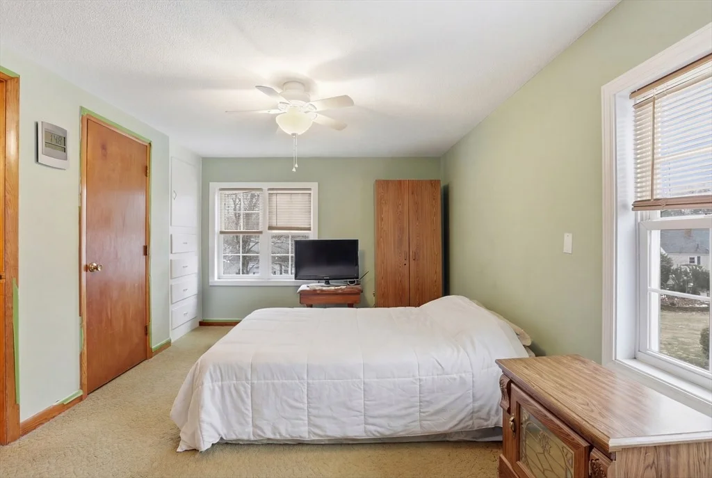 Photo of 94 Nancy Ave