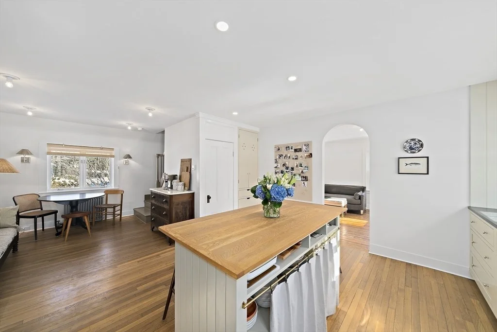 Photo of 339 State Street