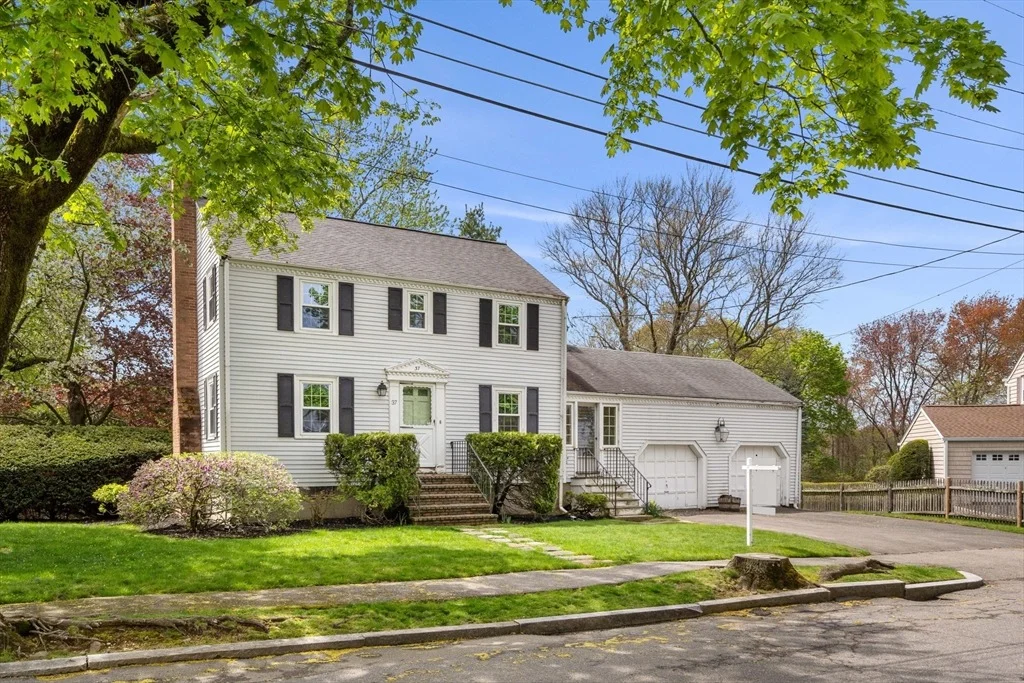 Photo of 37 Elm Crest Road
