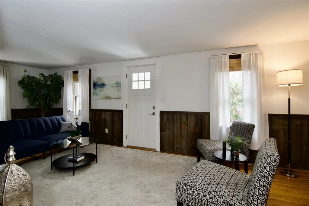 Photo of 554 Elm St
