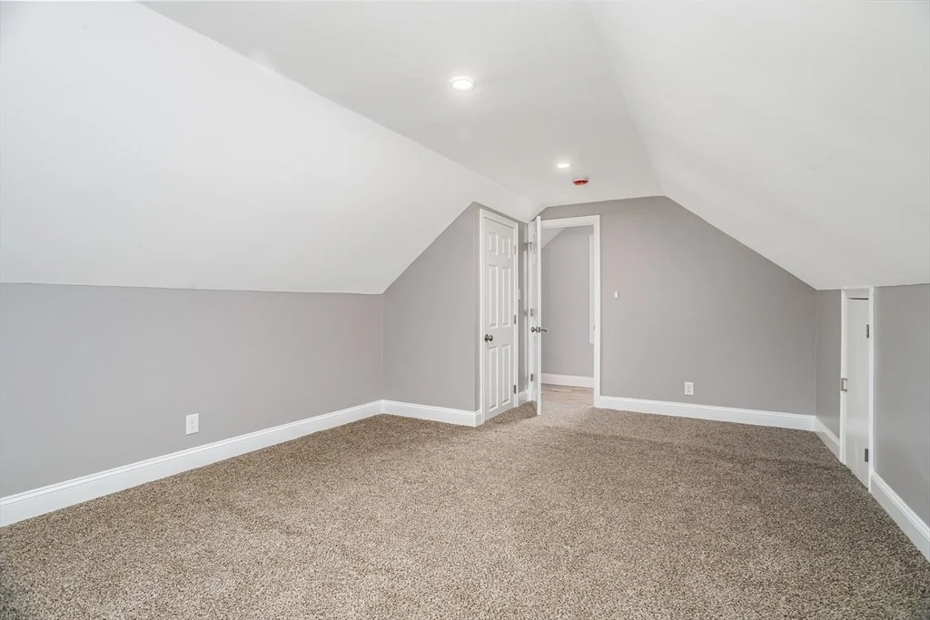 Photo of 104 Youngs Road