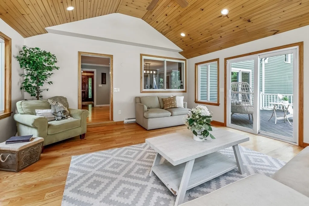 Photo of 43 Groton Road