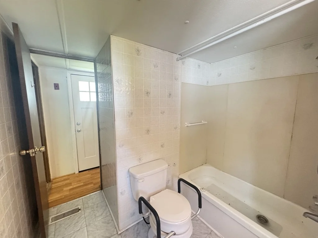 Photo of 38 Hickory Road