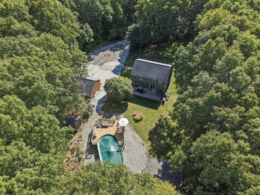 Photo of 10 Flaxfield Road