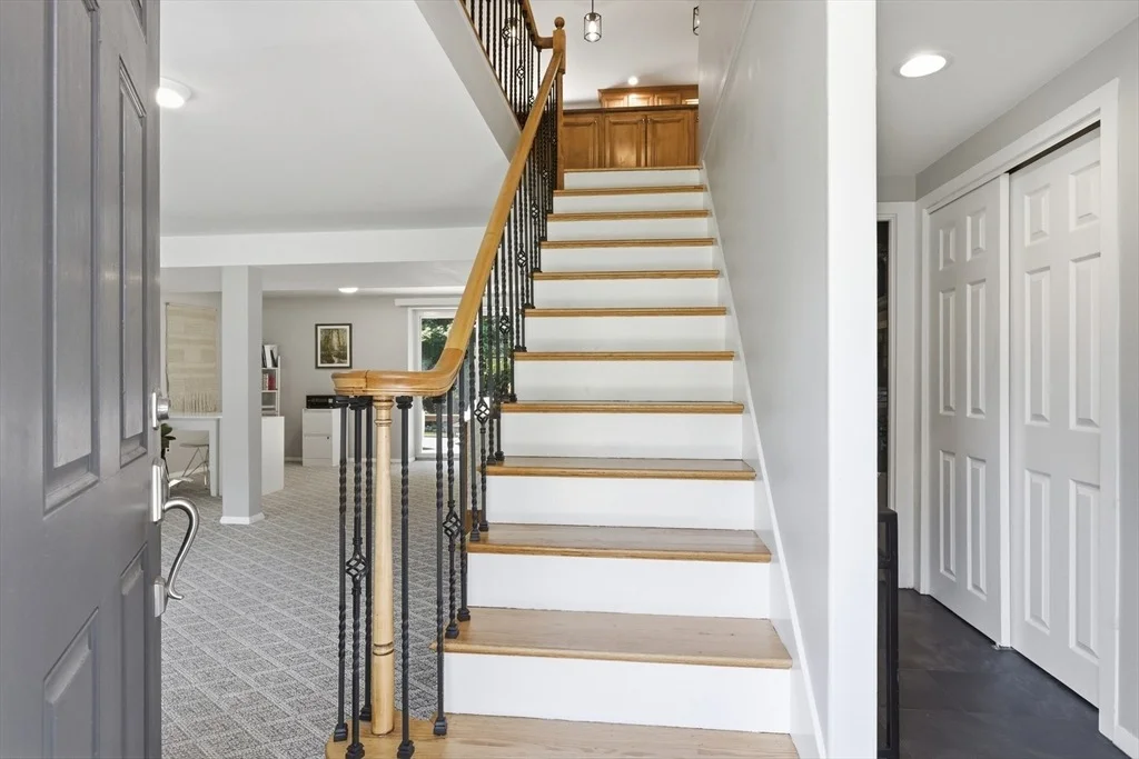 Photo of 42 Ledgewood Rd.