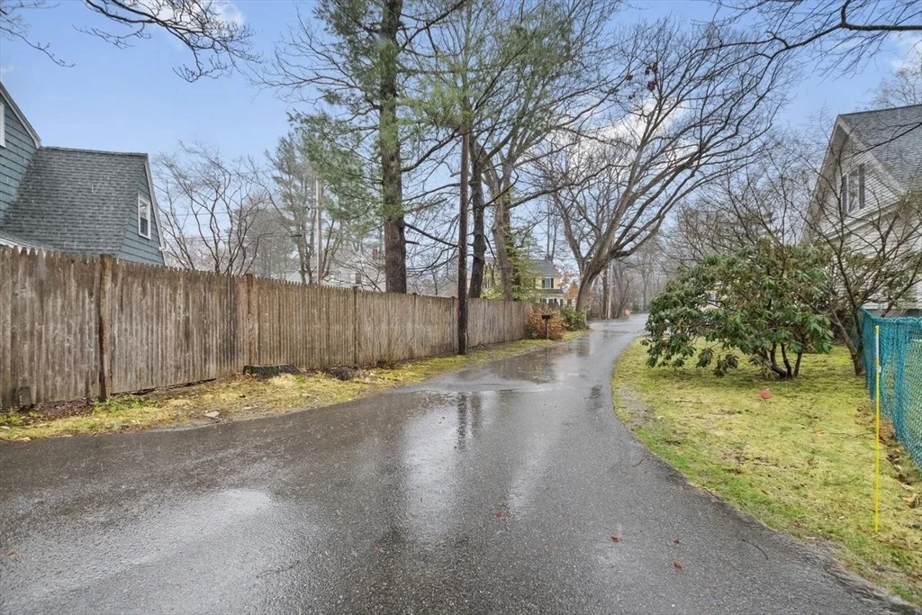 Photo of 13 Fells Rd