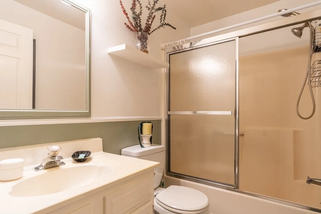 Photo of 66 Walsh St