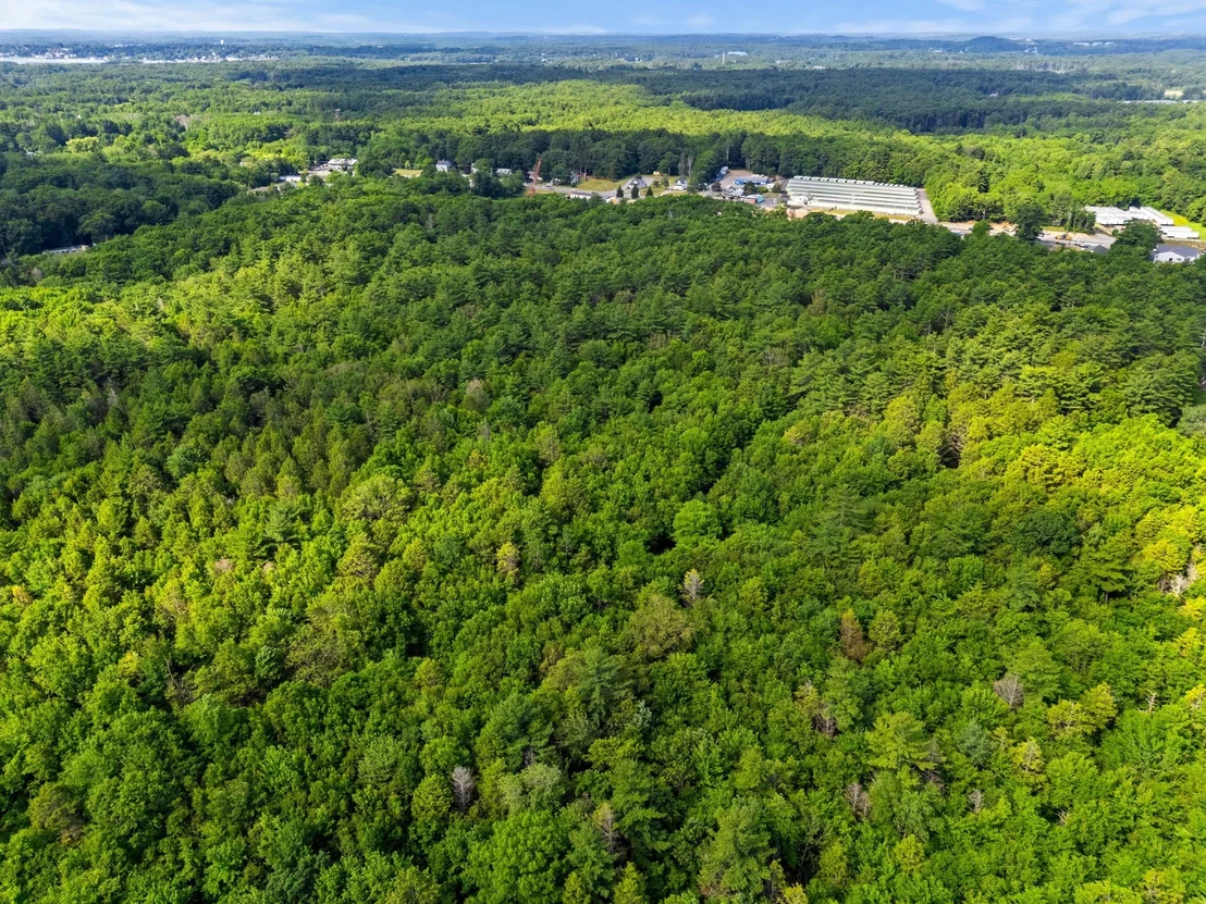 Photo of 150 Lafayette Rd