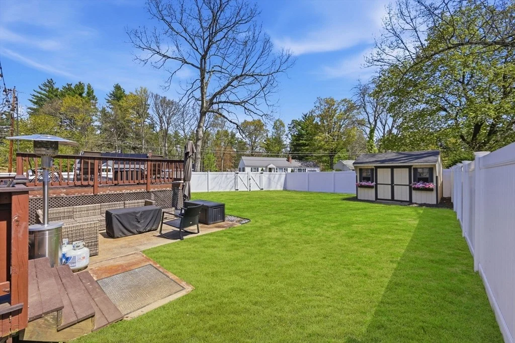 Photo of 33 Winding Ln
