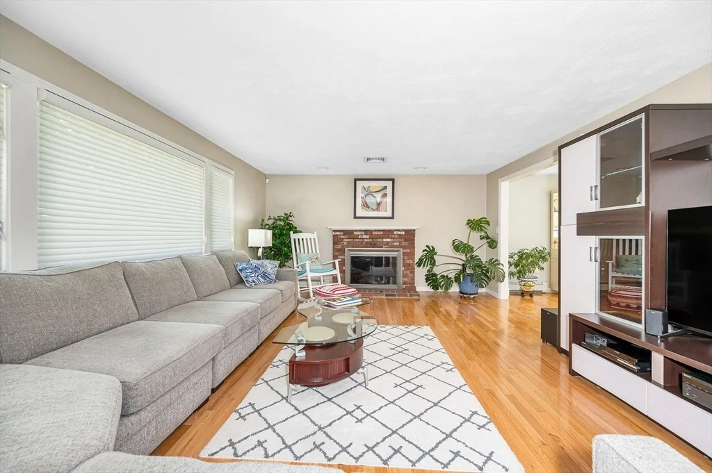 Photo of 66 Colburn Road