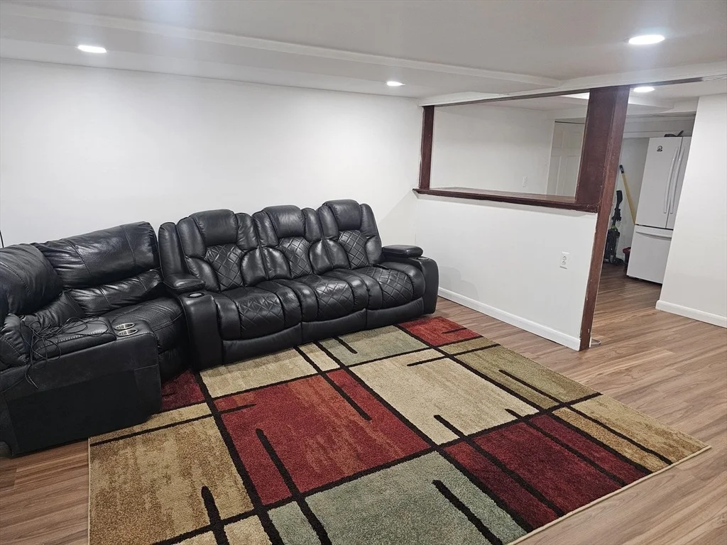 Photo of 10 Marmion Ave