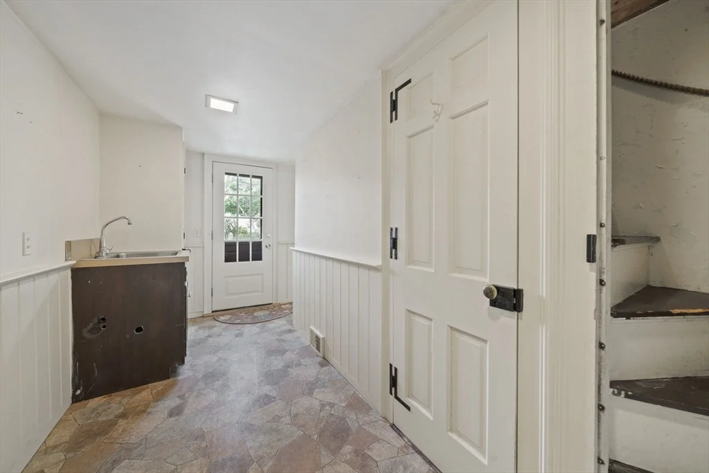 Photo of 18 Winfield Way