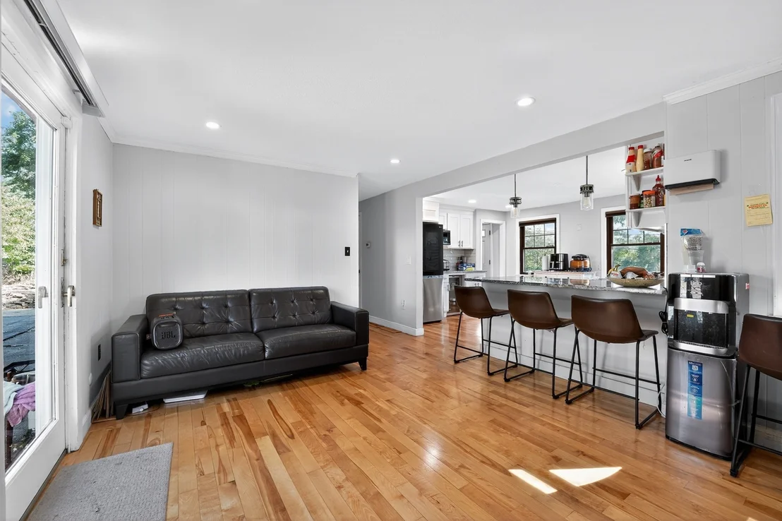 Photo of 116 Gordon Rd