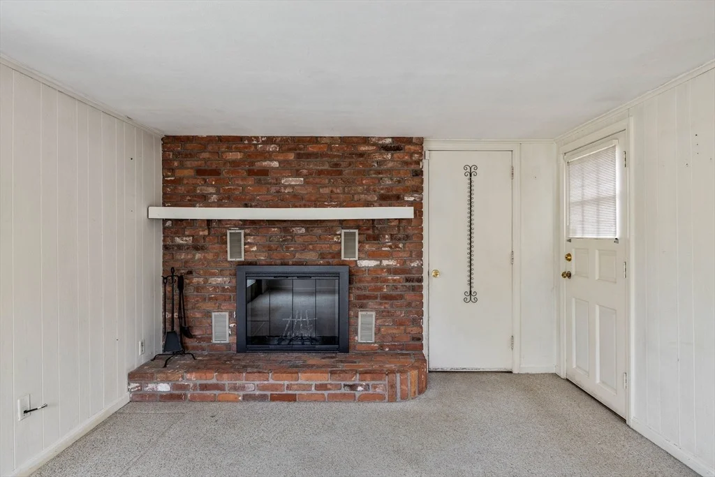 Photo of 28 Hazen St