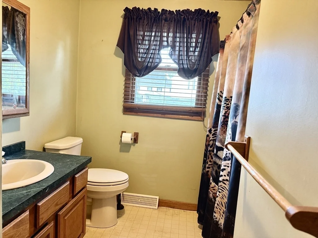 Photo of 90 Augustus St