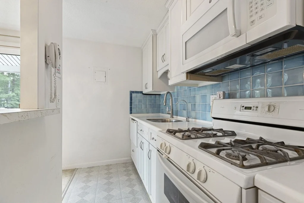 Photo of Unit 48 at 40 Will Dr