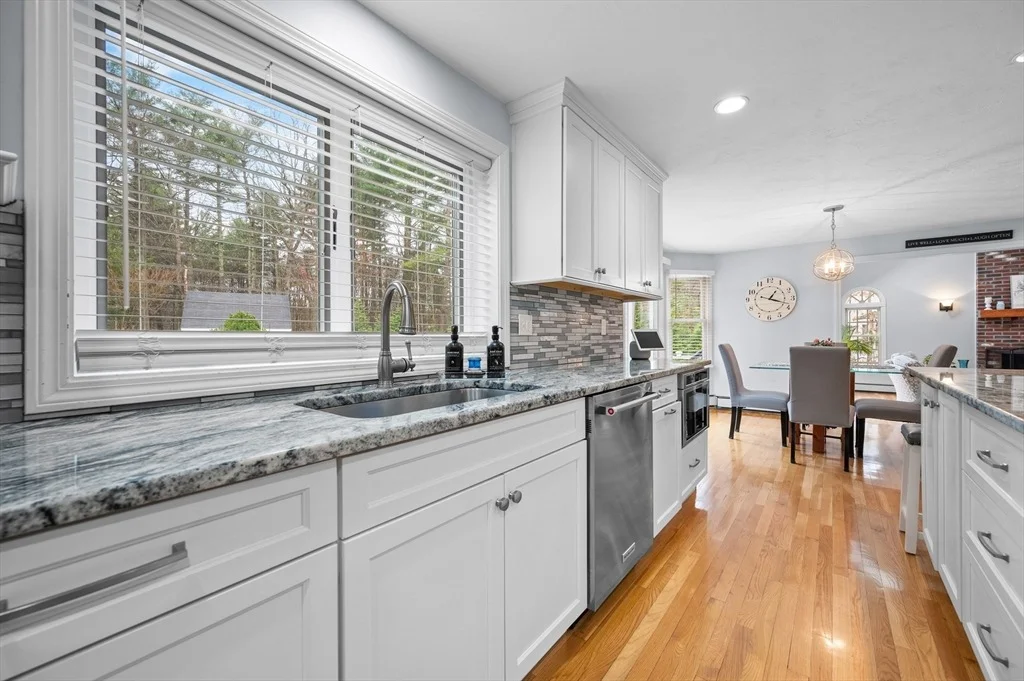 Photo of 9 Windsor Dr