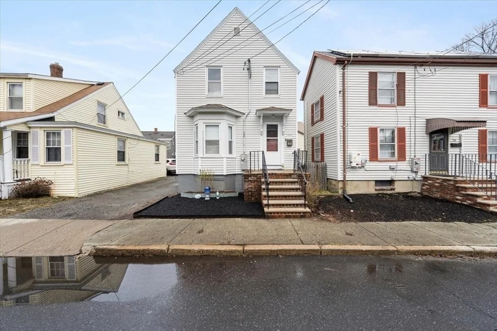 Photo of 28 Everett St