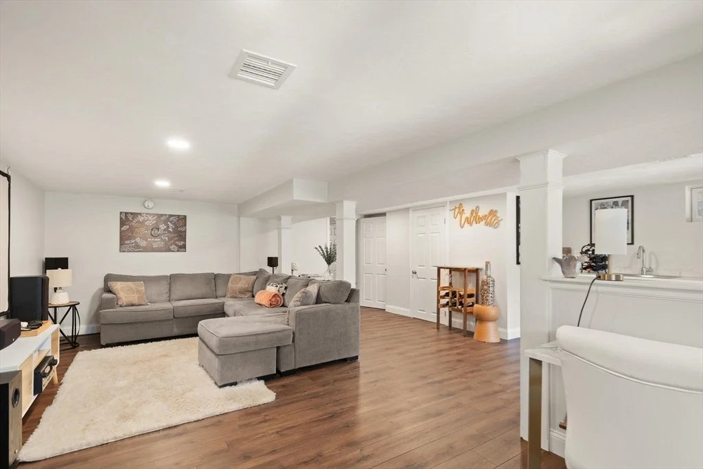 Photo of 7 Manning Rd