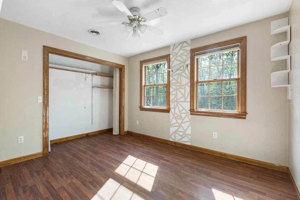 Photo of 27 Sullivan Blvd