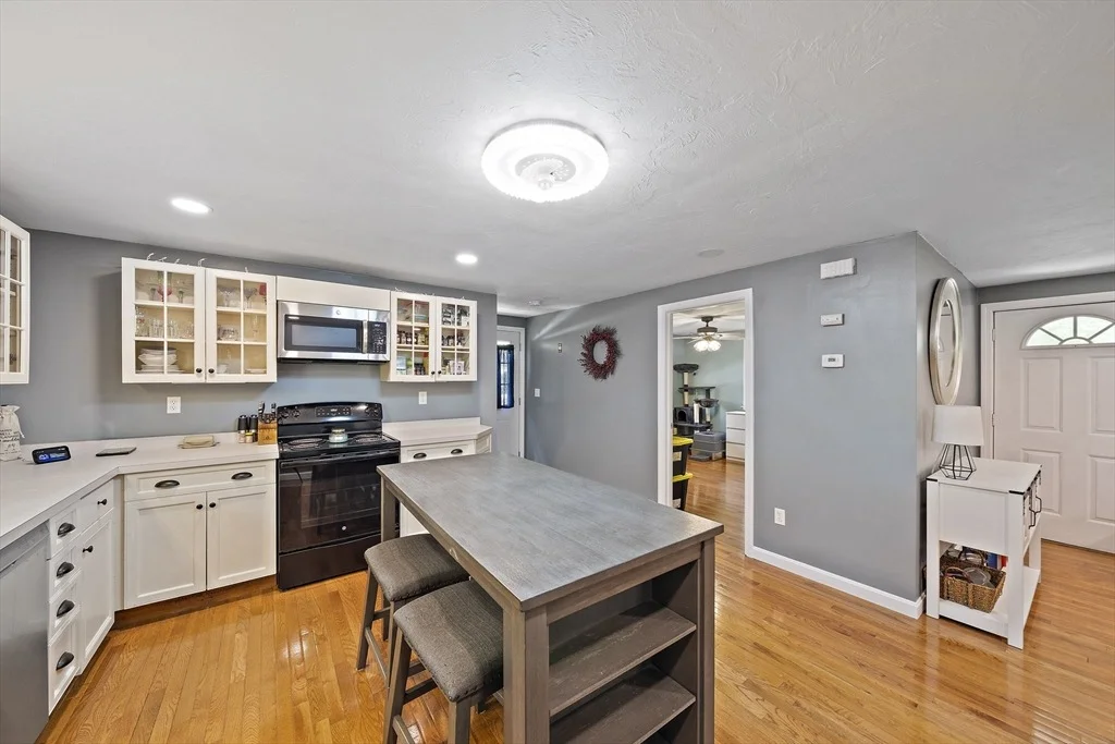 Photo of 136 Elm St