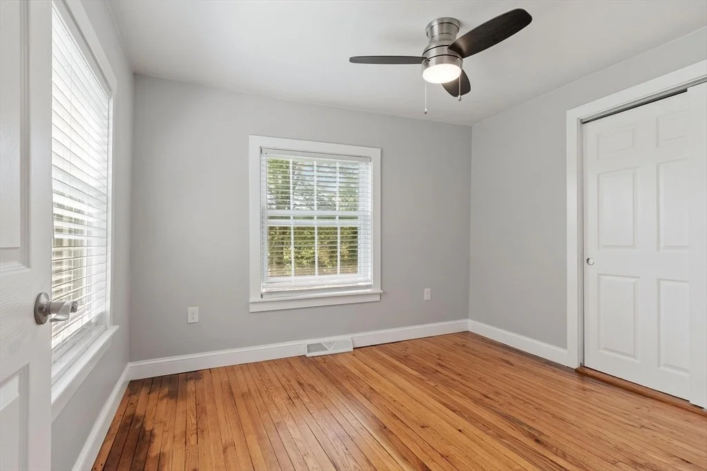Photo of 145 Colburn Road