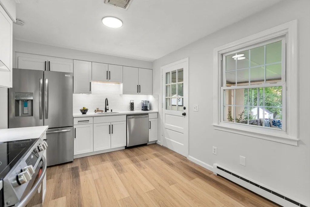 Photo of 7 Kennedy Dr