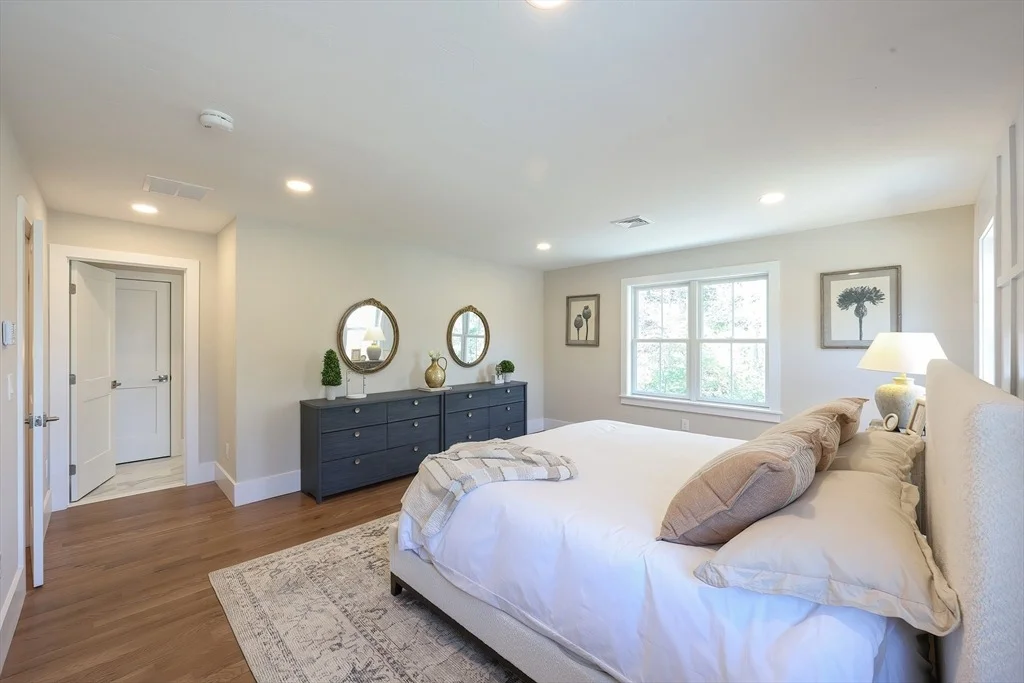 Photo of Unit UNIT39 at 42 Thomas Mann Circle