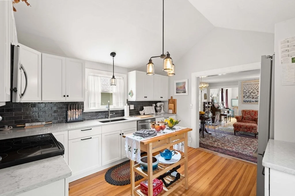 Photo of 45 Whitehall Rd
