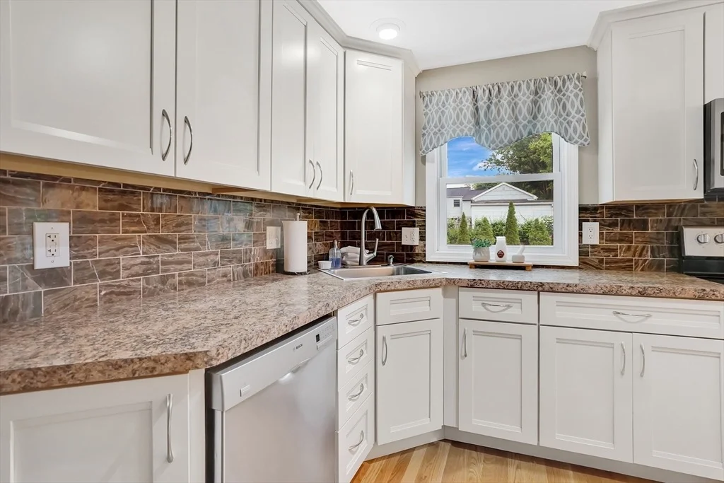 Photo of 34 Boileau Ter