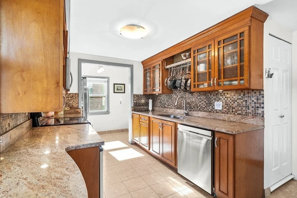 Photo of 139 Summer St
