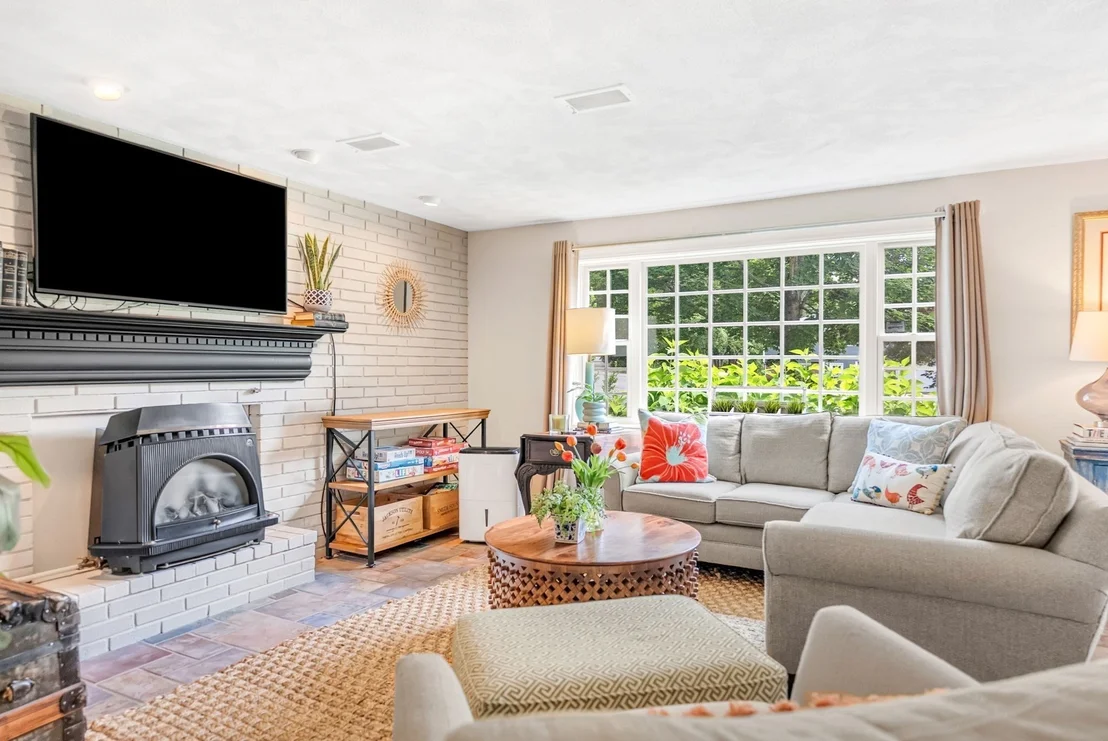 Photo of 32 Briarwood Rd