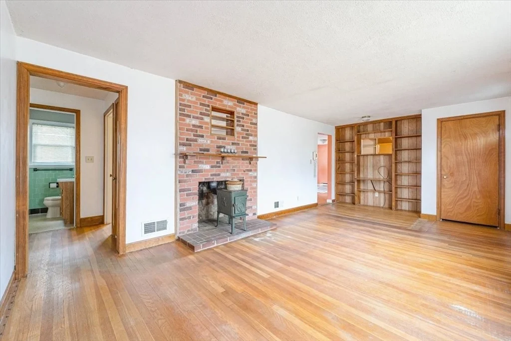 Photo of 104 Milton Rd