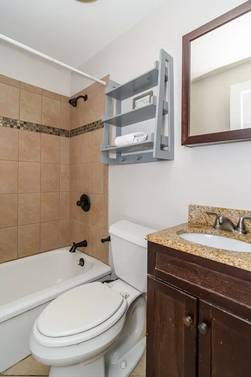 Photo of 21 Nimitz Cir