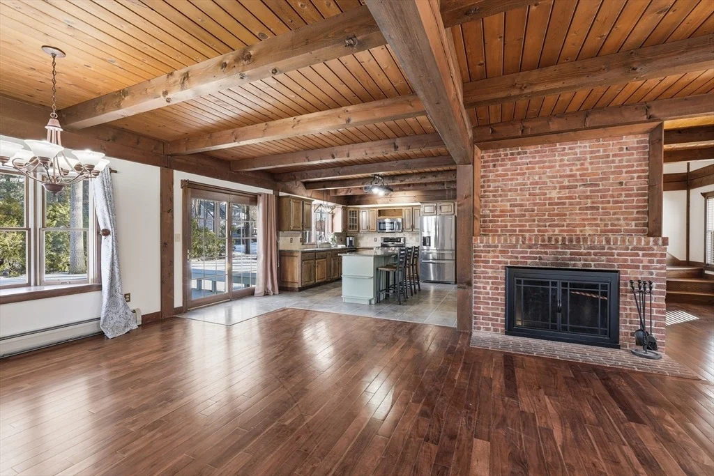 Photo of 8 Aloha Dr