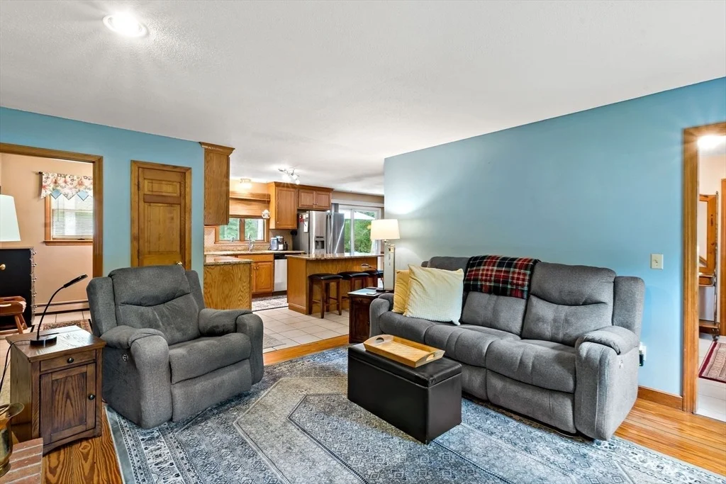 Photo of 8 Peter Cooper Drive