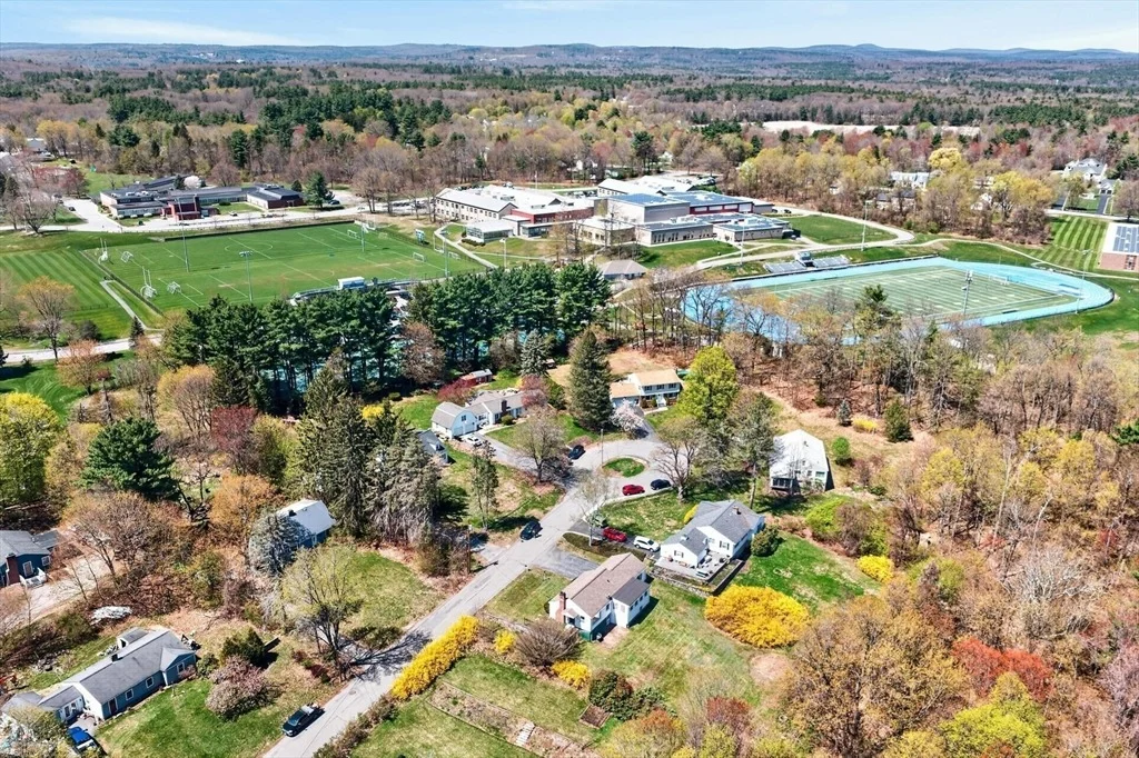 Photo of 18 Hillside Dr