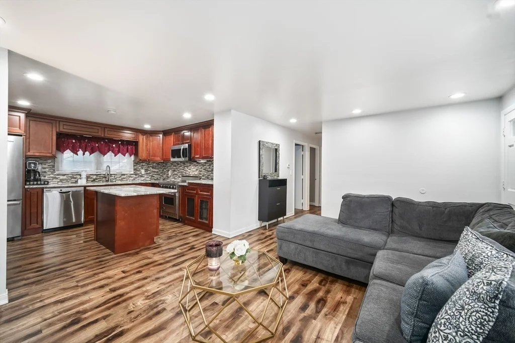 Photo of 5 Debbie Rd