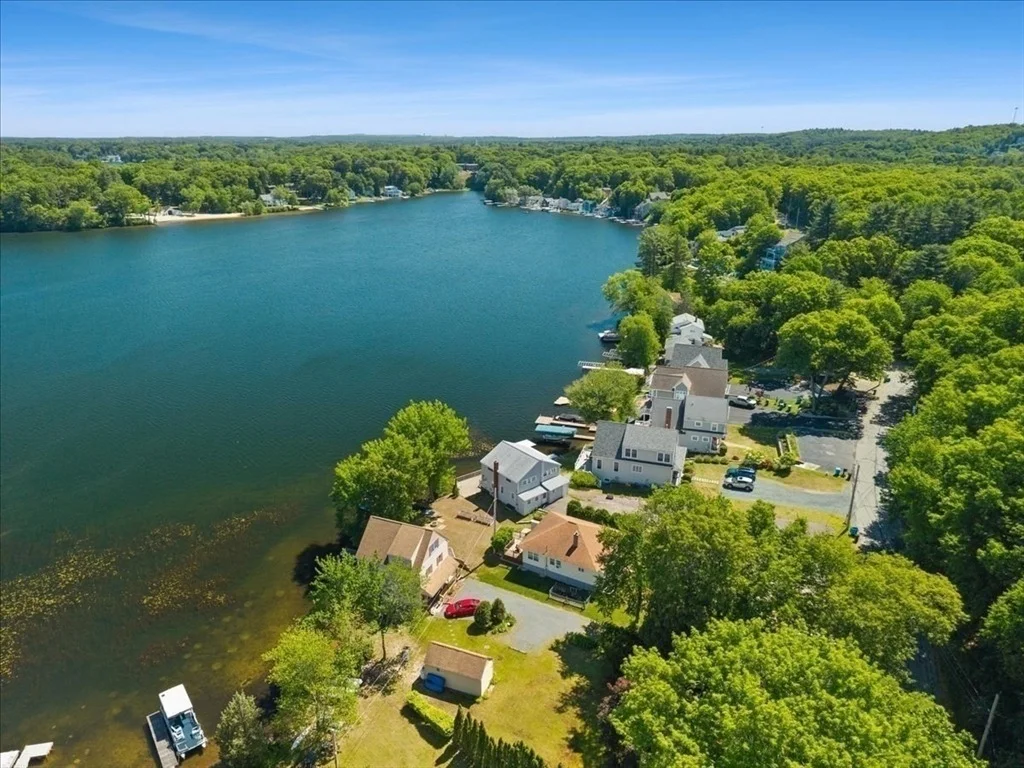 Photo of 730 Eastside Rd