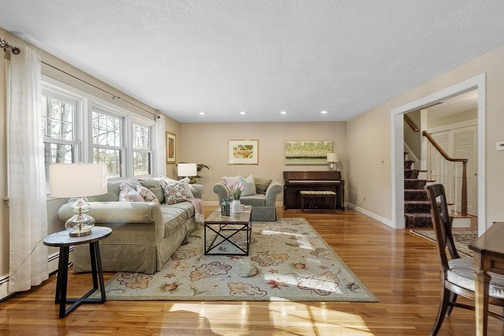 Photo of 3 Magnolia Dr