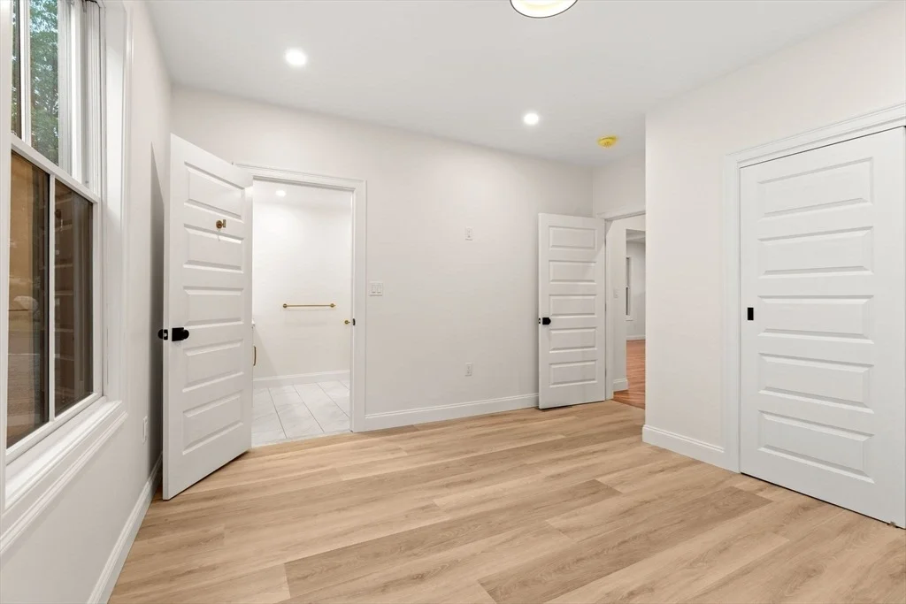 Photo of 45 Beach Road