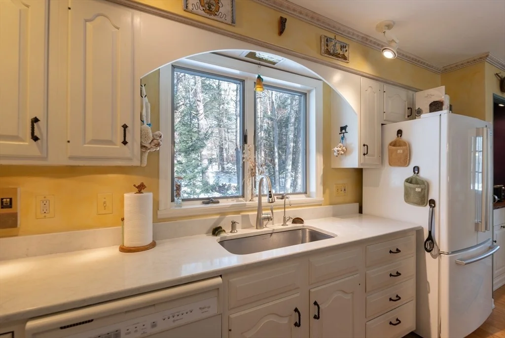 Photo of 469 Sylvester Rd