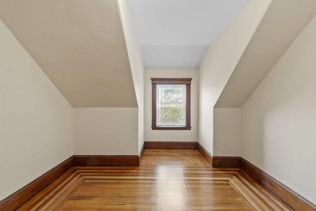 Photo of 219 Walnut Street