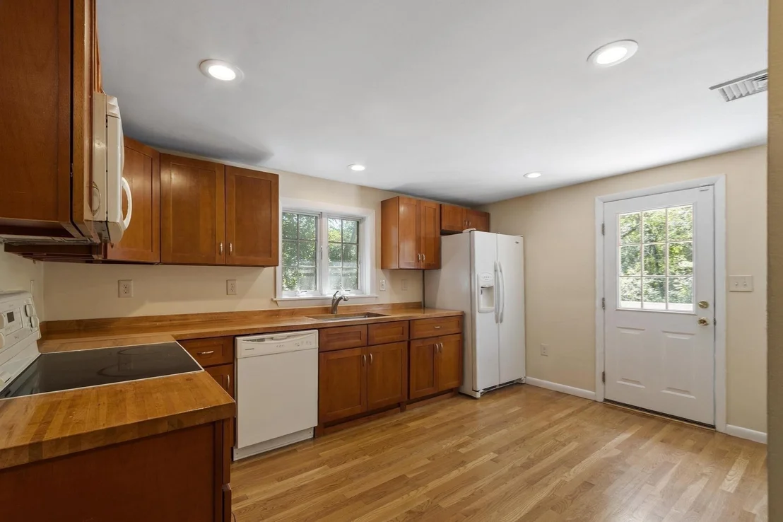Photo of 15 Oak Road