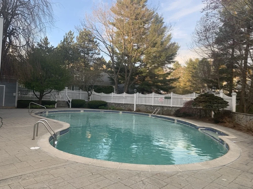 Photo of Unit 6 at 6 Greystone