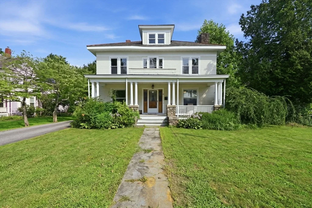 Photo of 61 Church St