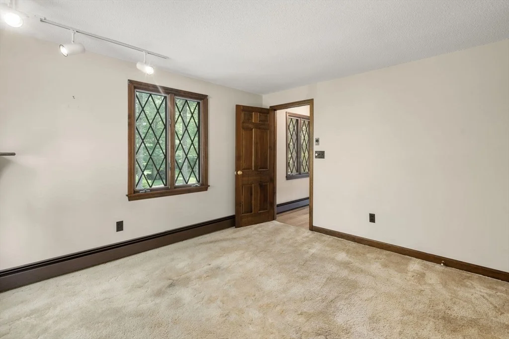 Photo of 9 Randall Rd