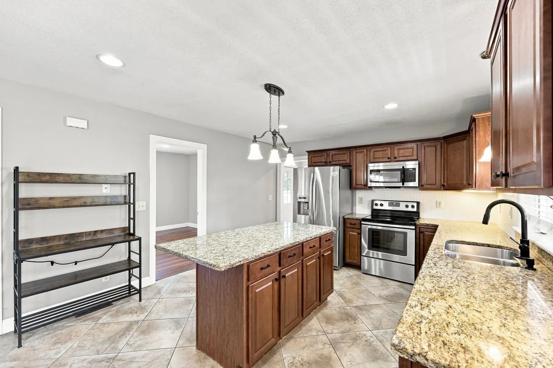 Photo of 8 Caddyshack Dr