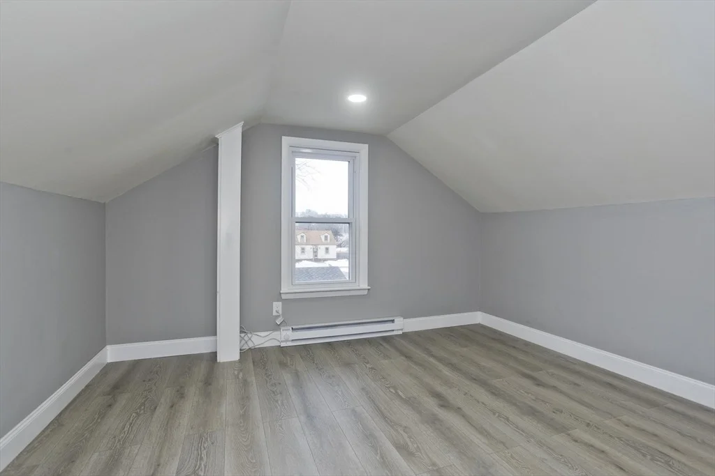 Photo of 1709 Memorial Dr