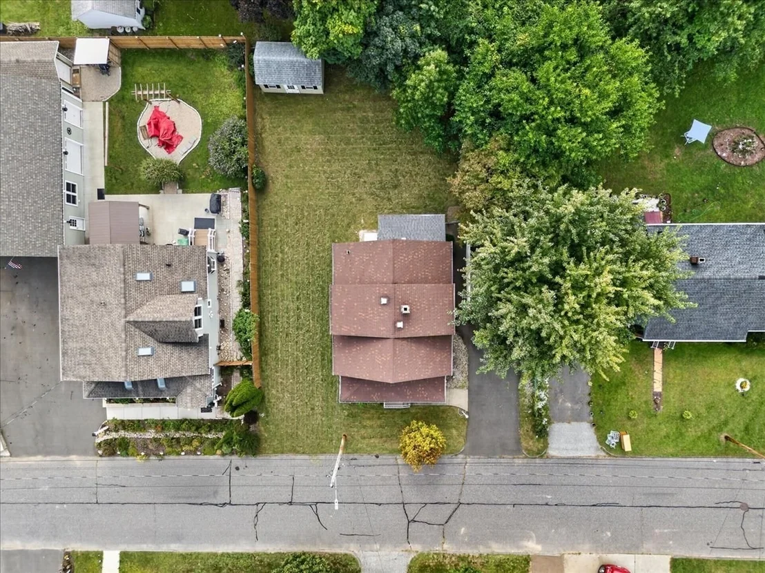 Photo of 35 Lorraine St
